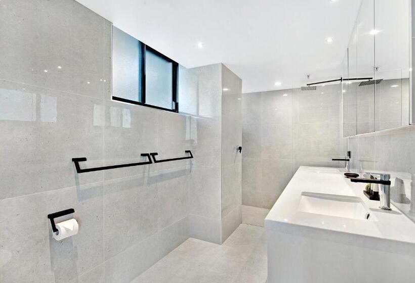 2 Bedroom Premium Apartment Sea View, Ultiqa Beach Haven On Broadbeach