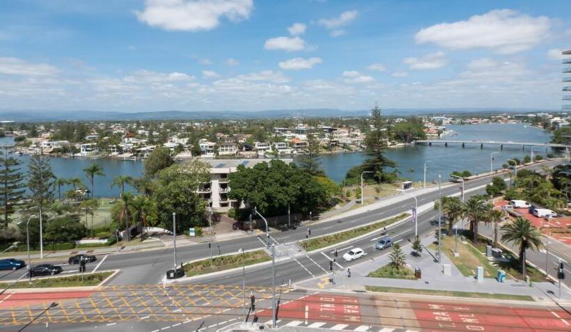 Апартаменты 2 Спальни Вид на Море, Alexander Holiday Apartments