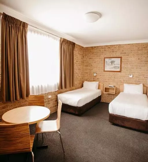 ファミリールーム, Colonial Motel Richmond