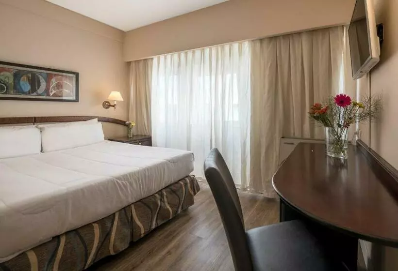 اتاق استاندارد, Exe Hotel Colón