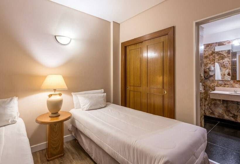 اتاق استاندارد, Exe Hotel Colón