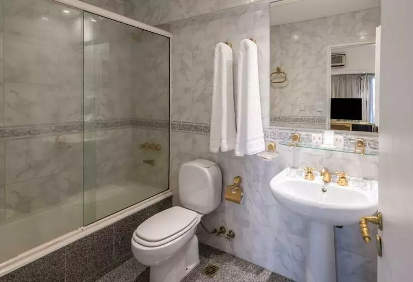 اتاق استاندارد چهار تخته, Exe Hotel Colón