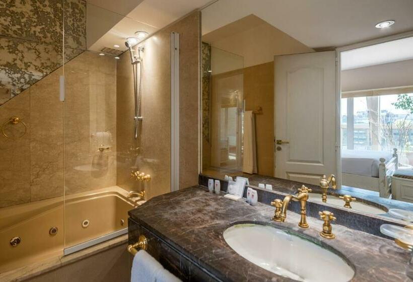 Suite with Terrace, Exe Hotel Colón