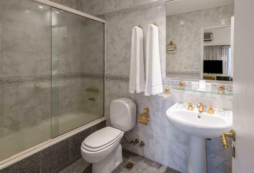 اتاق استاندارد با چشم‌انداز, Exe Hotel Colón