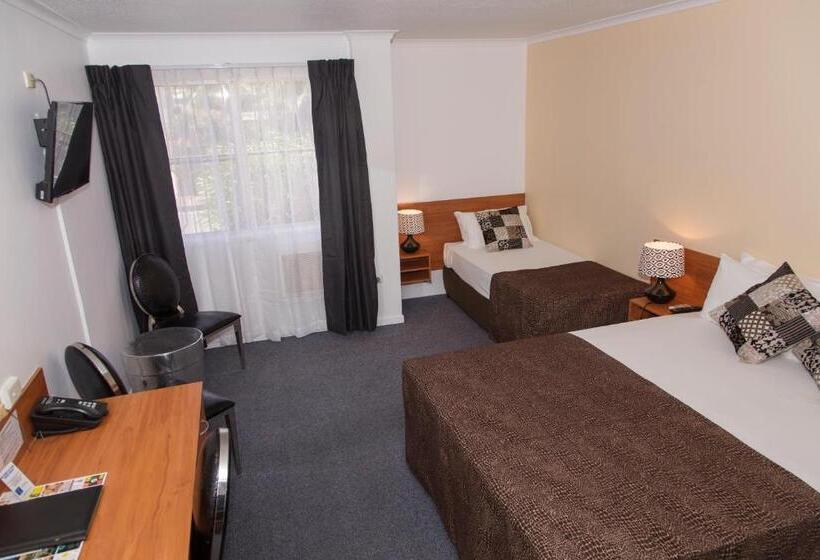 디럭스 룸, Hampton Villa Motel