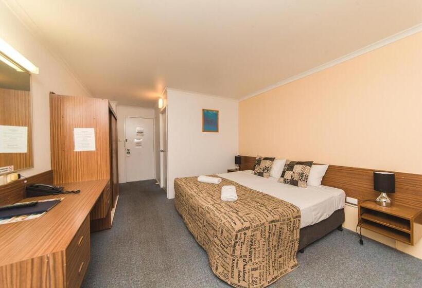 스탠다드 룸 킹사이즈 침대, Hampton Villa Motel