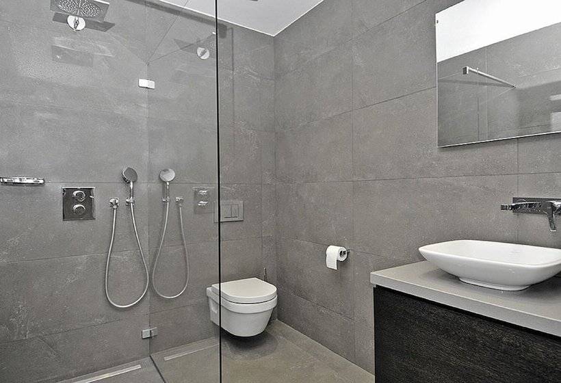 سوییت جونیور, Agenda Louise