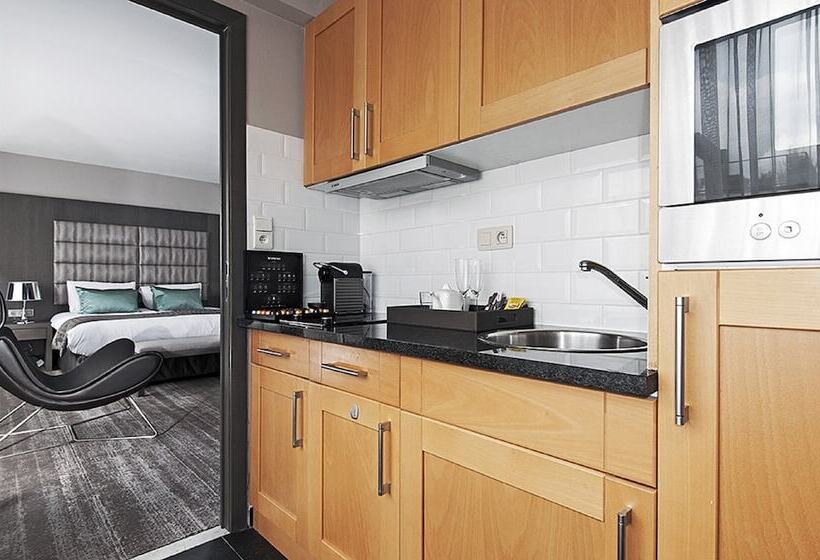 سوییت جونیور, Agenda Louise