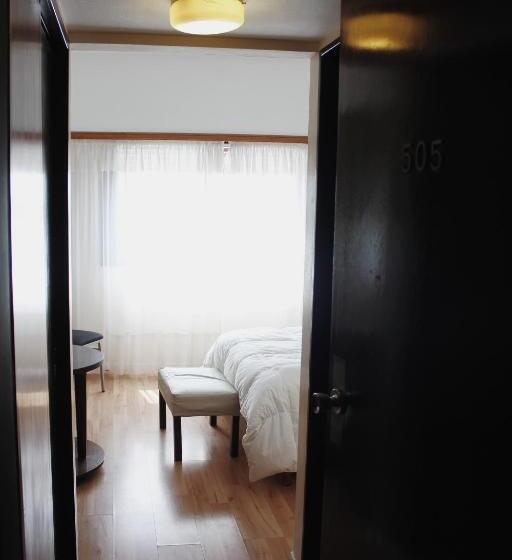 غرفة قياسية فردية, Aguada