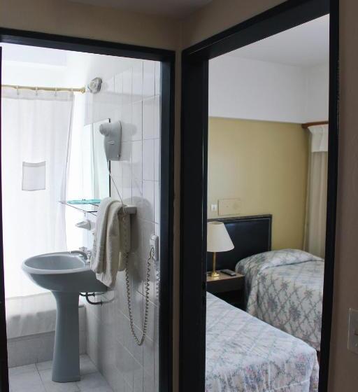 غرفة عائلية, Aguada