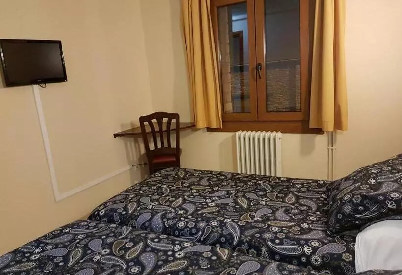 اتاق استاندارد, Arinsal