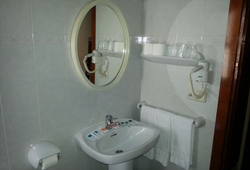 اتاق استاندارد, Arinsal