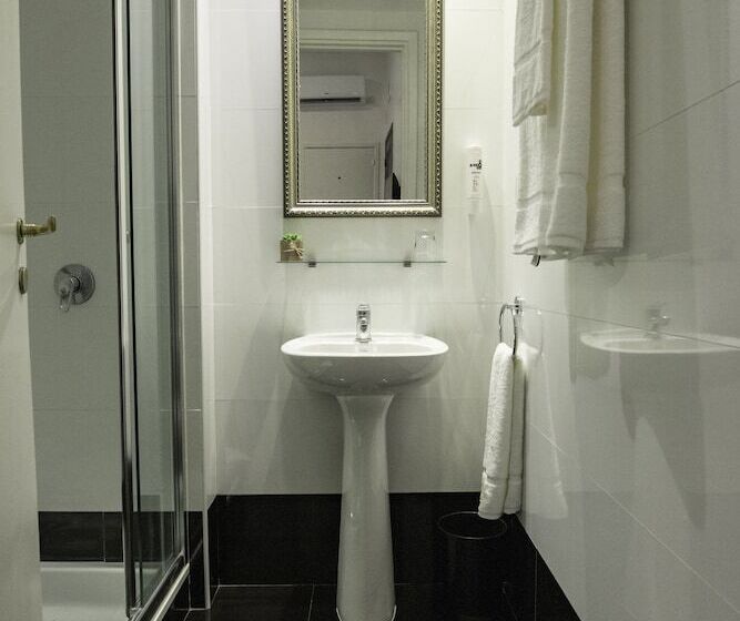 استودیوی استاندارد, Carsson Hotel Downtown Buenos Aires