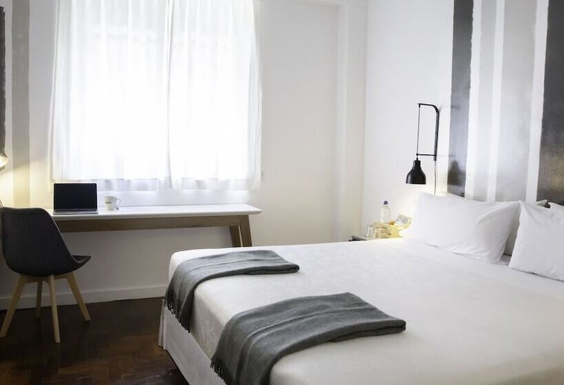 استودیوی استاندارد, Carsson Hotel Downtown Buenos Aires