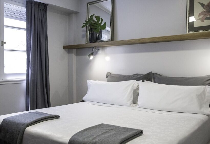 اتاق لوکس, Carsson Hotel Downtown Buenos Aires