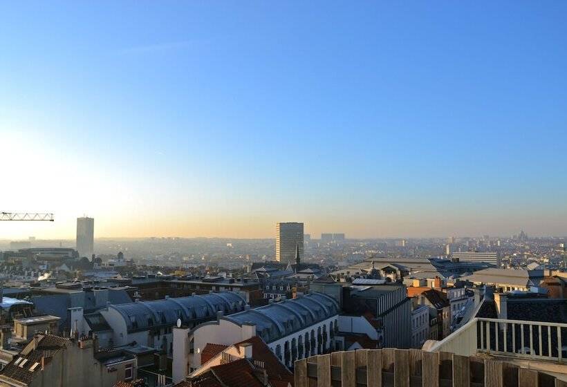 주니어 스위트, Chambord