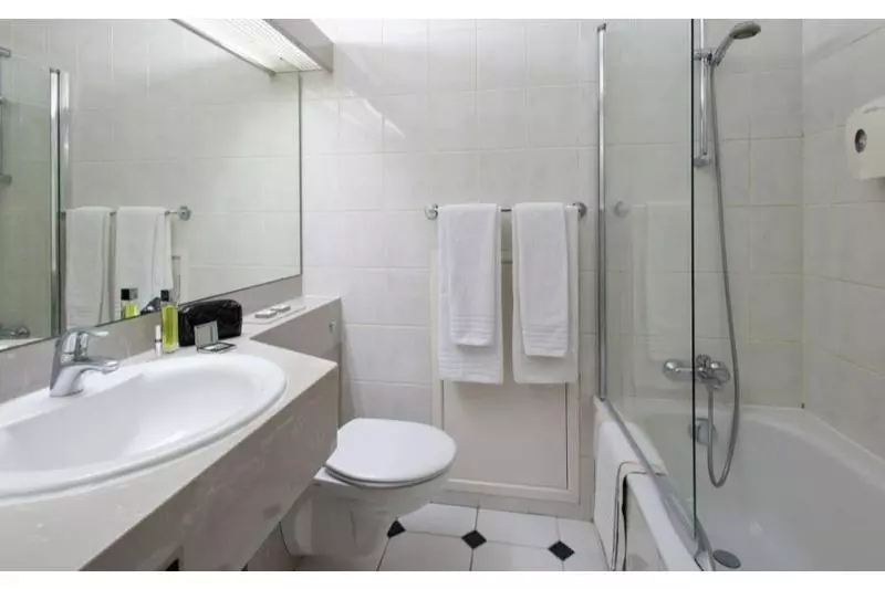 اتاق استاندارد سه نفره, Globales Post Hotel & Wellness