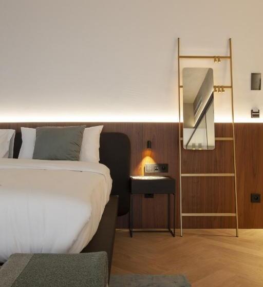 غرفة ديلوكس مزودة بشرفة, Hassotel