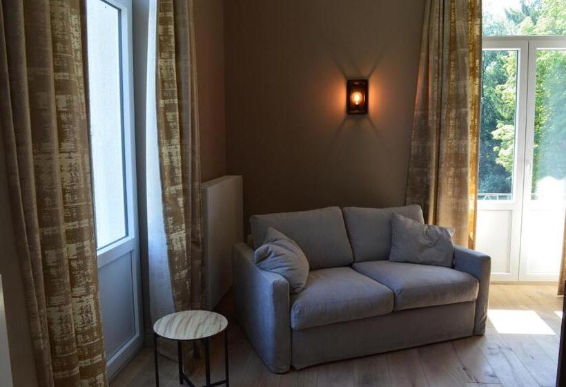 غرفة قياسية مطلّة علي الحديقة, La Heid Des Pairs