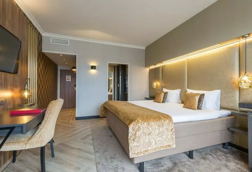 اتاق راحتی, Leonardo Hotel Antwerp The Plaza