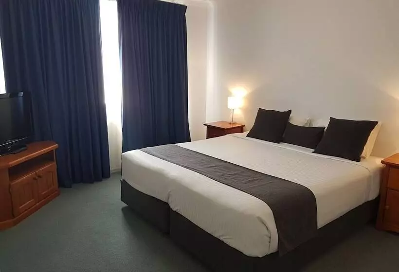침실 2개 아파트, Mid City Motor Inn Singleton