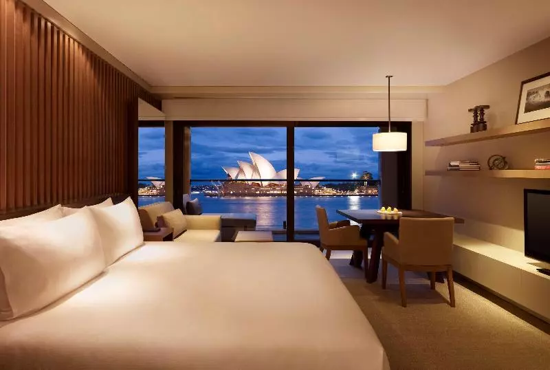 اتاق استاندارد با تخت بزرگ, Park Hyatt Sydney