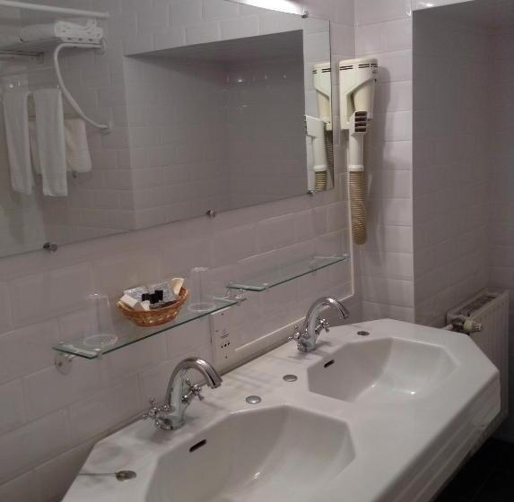 غرفة كومفورت, Patritius