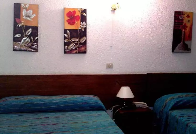 اتاق استاندارد سه نفره, Peralba