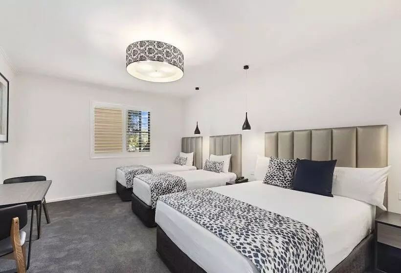 Perhehuone, Quality Hotel Wangaratta Gateway