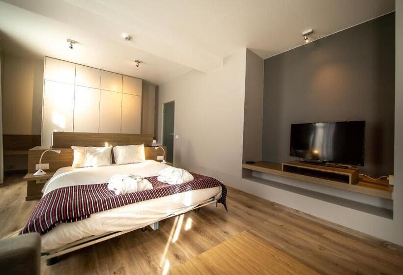 スイート, Saint Sauveur By Wp Hotels