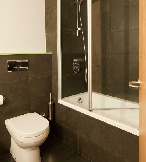 غرفة قياسية, Sporting