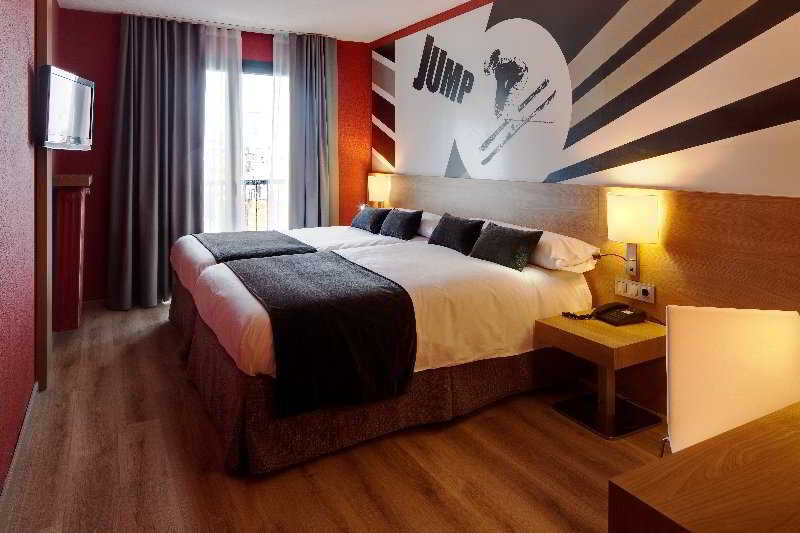 غرفة قياسية, Sporting