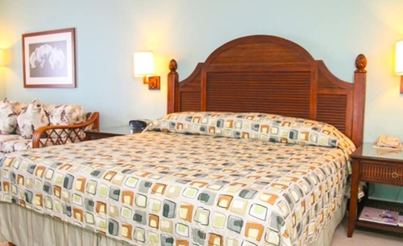 اتاق لوکس با چشمانداز دریا, Trade Winds