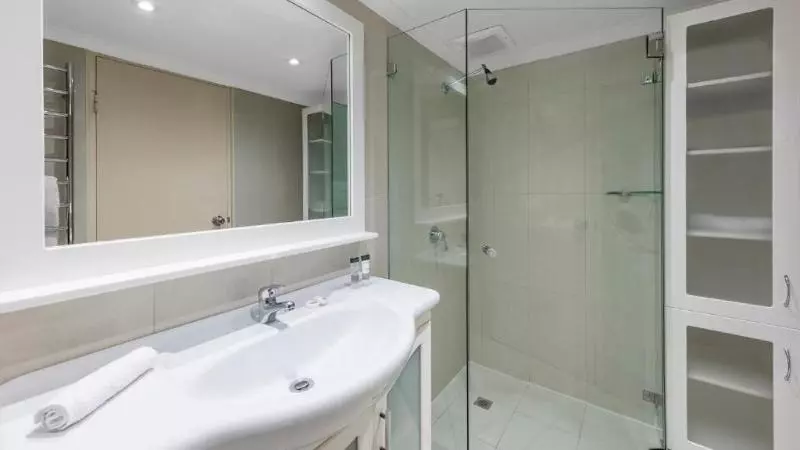 استودیو اجرایی, Oaks Sydney Hyde Park Suites