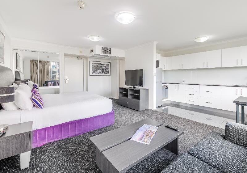 Студия Стандарт, Oaks Sydney Hyde Park Suites