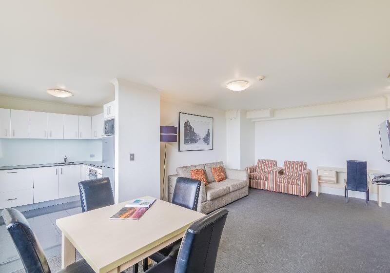 Апартаменты Ejecutiva 2 Спальни, Oaks Sydney Hyde Park Suites