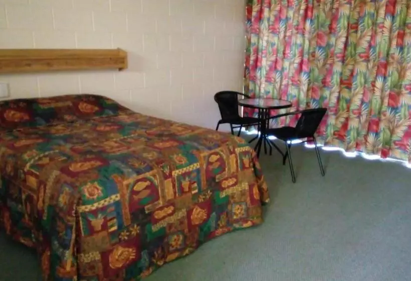 اتاق استاندارد با بالکن, The Islands Inn Motel