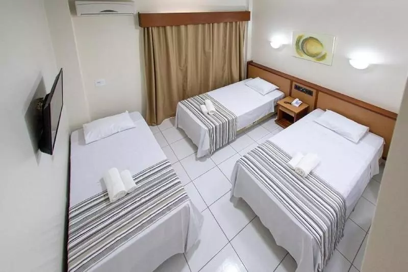اتاق استاندارد سه نفره, Nacional Inn Araçatuba