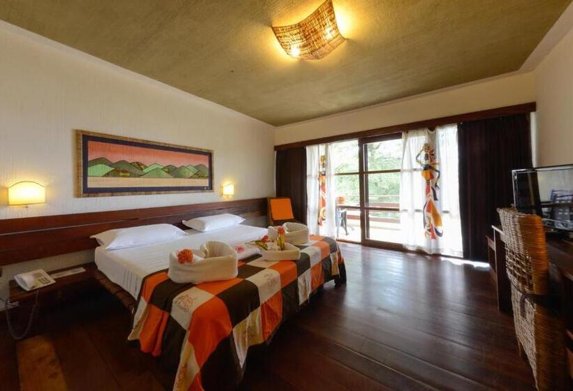 سوییت جونیور, Club Du Lac Tanganyika