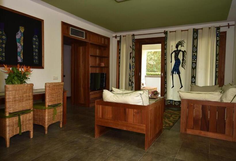 سوئیت پرزیدنت, Club Du Lac Tanganyika