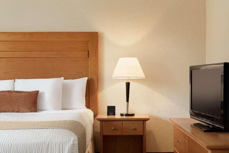 غرفة قياسية, Days Inn By Wyndham Edmonton Downtown