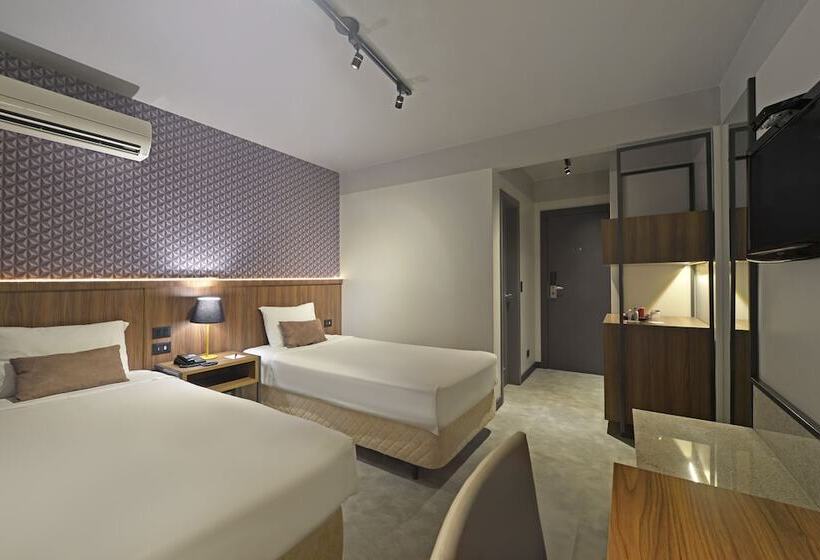 스탠다드 룸, Deville Business Maringa