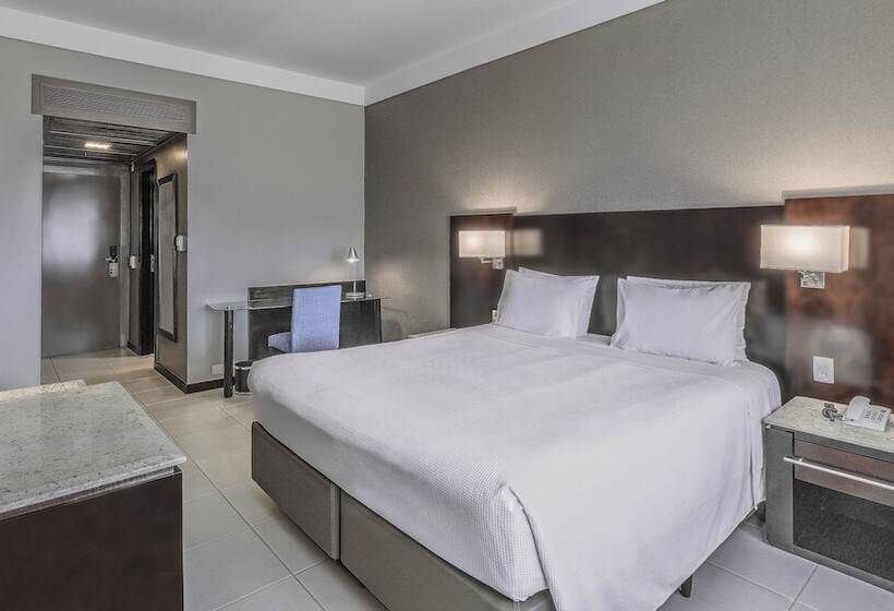 חדר דלוקס, Deville Prime Cuiaba