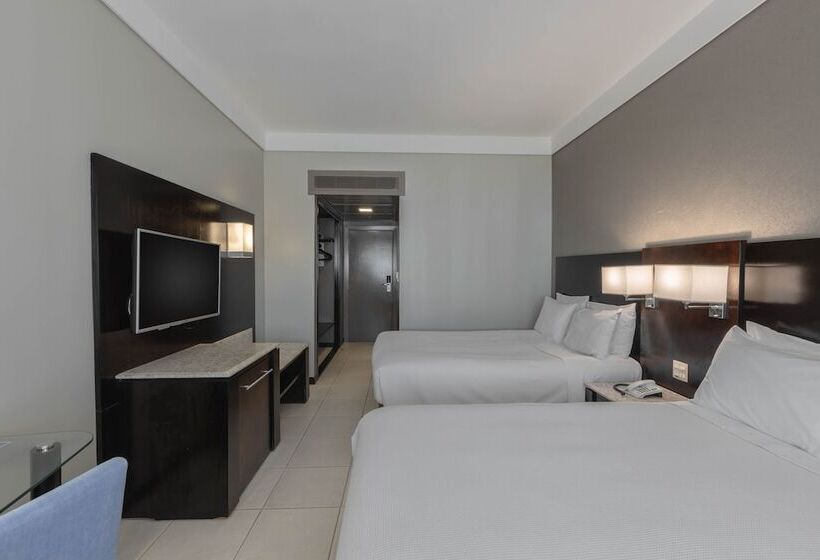 חדר דלוקס, Deville Prime Cuiaba