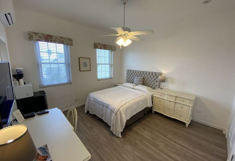 سوییت لوکس, Edgehill Manor Guest House