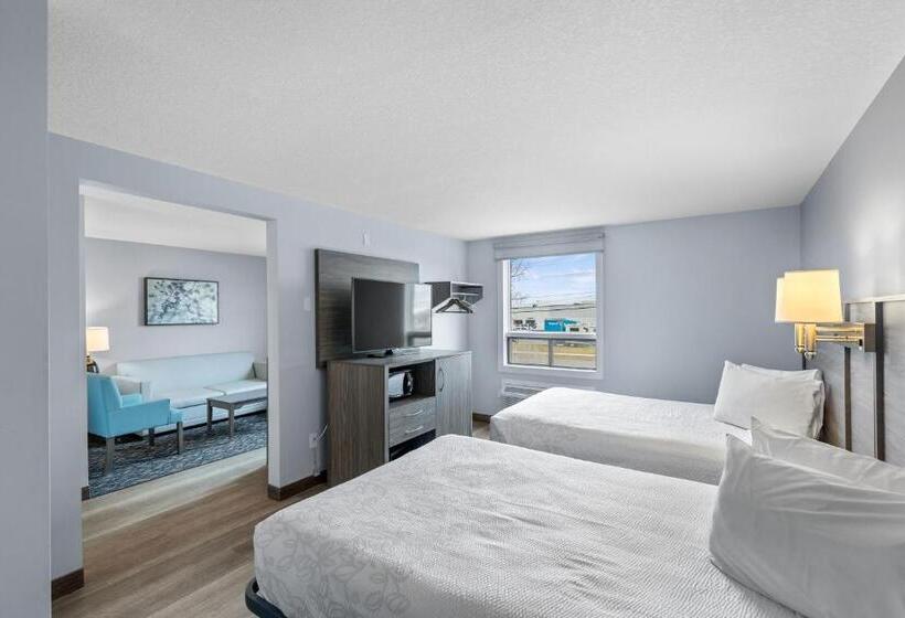 Студия Deluxe, Emerald Hotel & Suites Calgary Airport