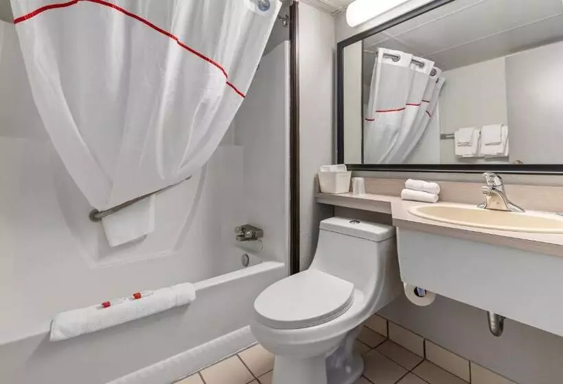 اتاق استاندارد, Emerald Hotel & Suites Calgary Airport