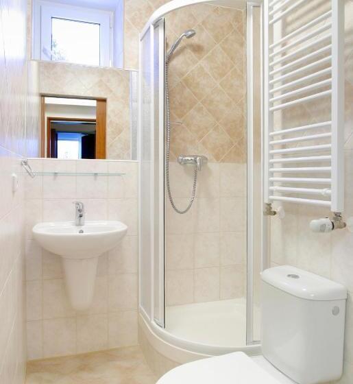 ファミリールーム, Interhotel Montana