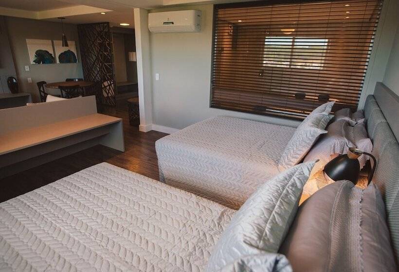 Студио Стандарт Вид на Сад, Renar