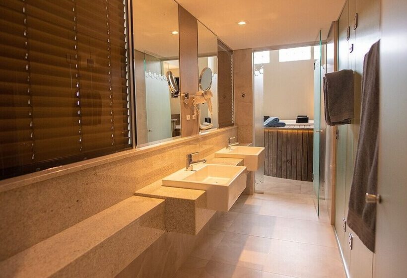 Студио Стандарт Вид на Сад, Renar